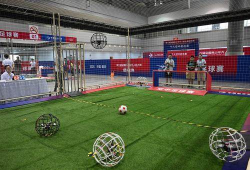 无人机大赛, 模拟无人机