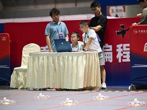 img, 参赛选手正, AA