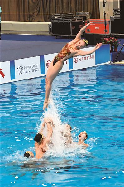 div, 名运动员参