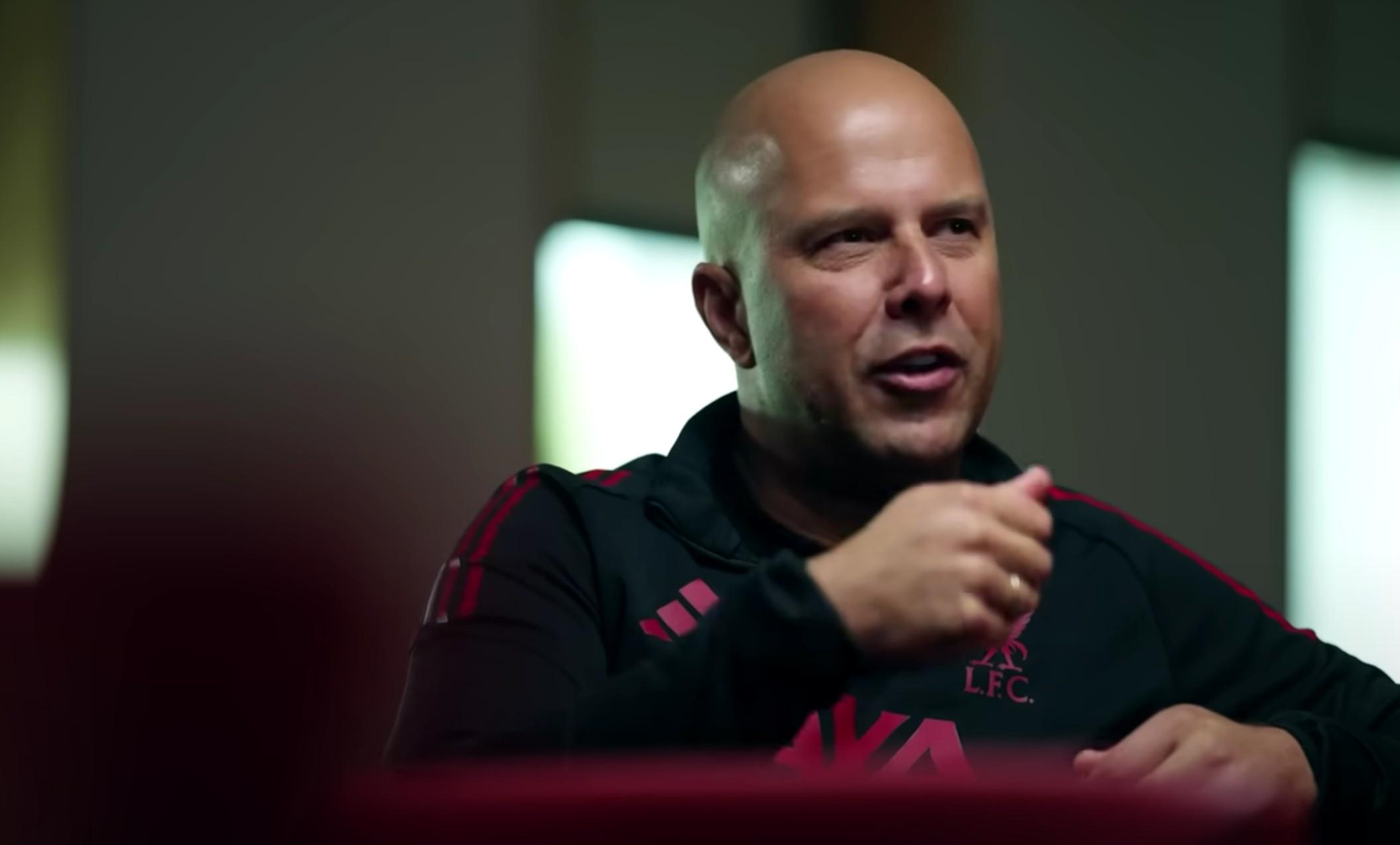 赛季结束后, 踢了欧联杯, 亿英镑以内