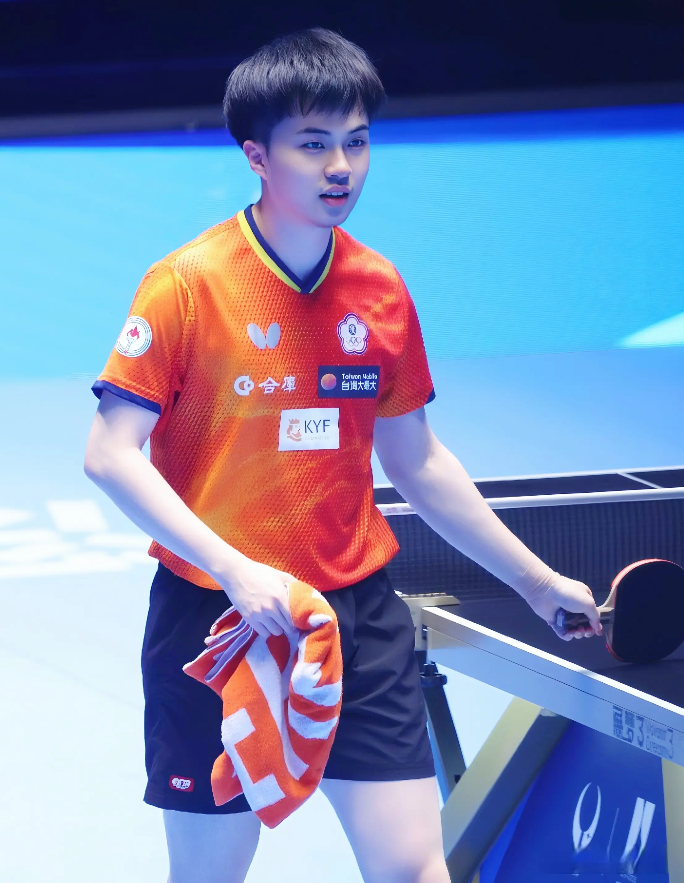 大战, 次的弟弟F, 已经燃起 大战, 次的弟弟F, 已经燃起