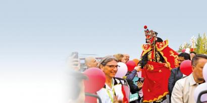 展销区有体, 场外, div